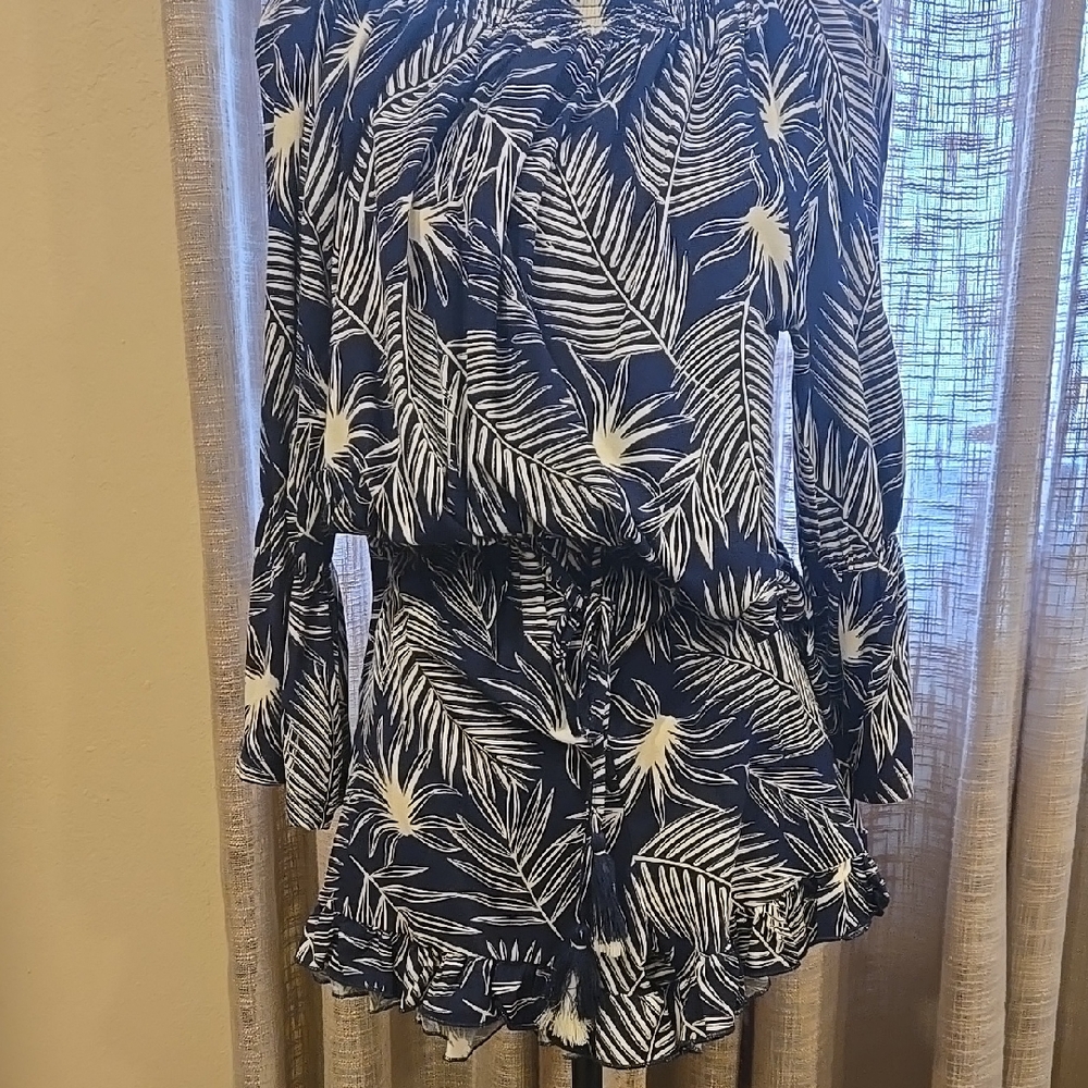 Blue and White Leaf Print Romper New W0 Tags